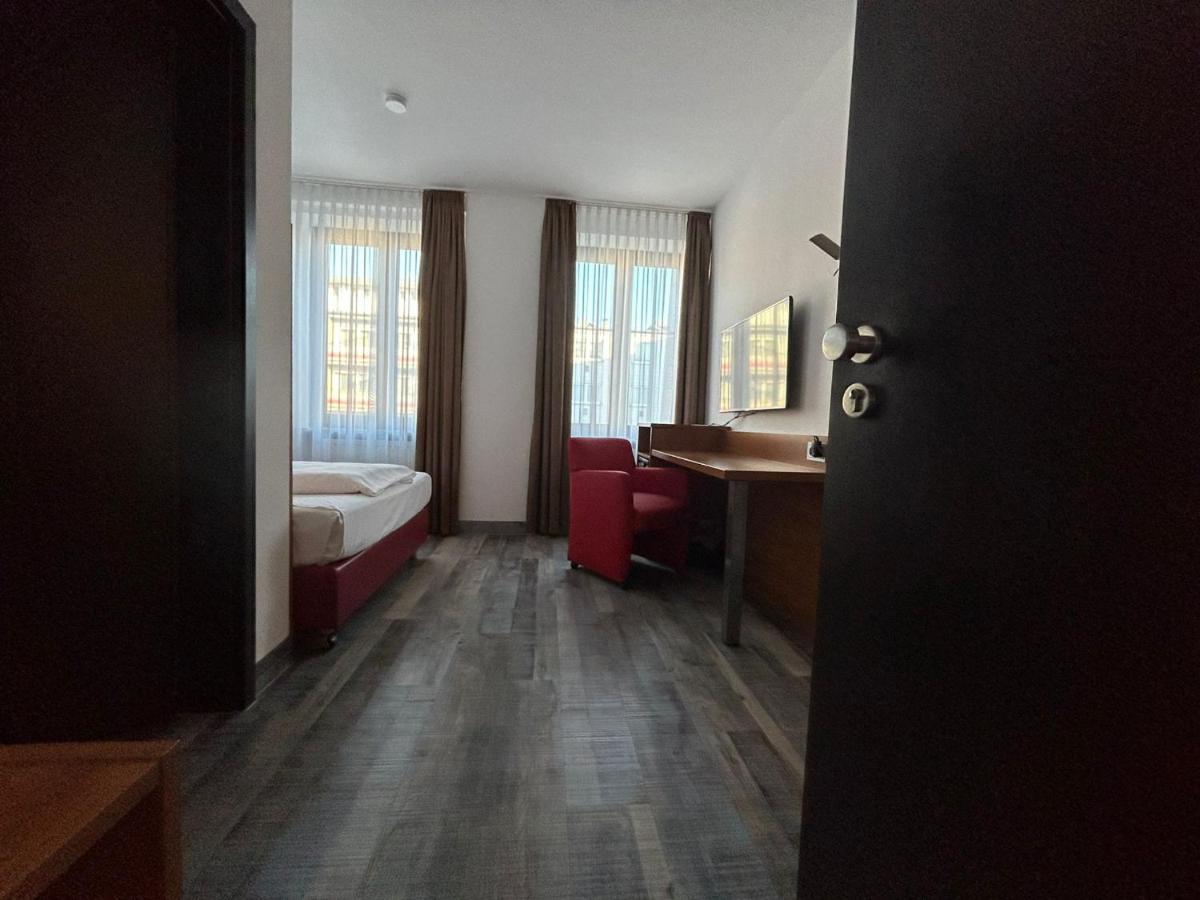 Hotel Fackelmann نورنبيرغ المظهر الخارجي الصورة